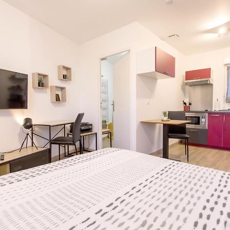 Apartamento Le Brivet ☆ Hypercentre ☆ Parking ☆ Terrasse Pontchâteau Exterior foto