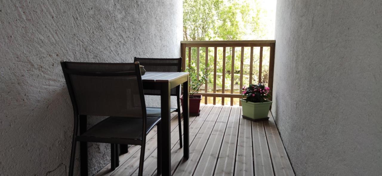 Apartamento Le Brivet ☆ Hypercentre ☆ Parking ☆ Terrasse Pontchâteau Exterior foto