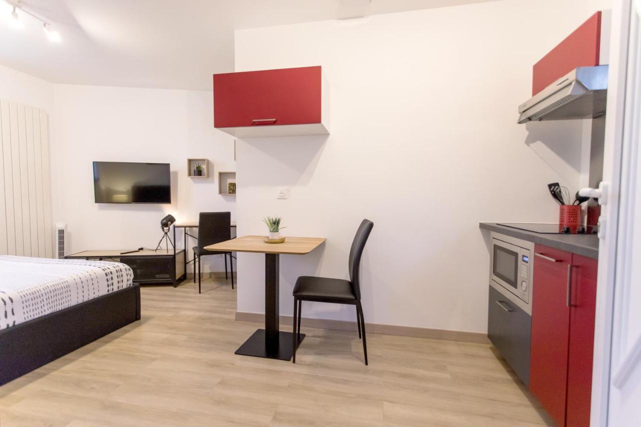 Apartamento Le Brivet ☆ Hypercentre ☆ Parking ☆ Terrasse Pontchâteau Exterior foto